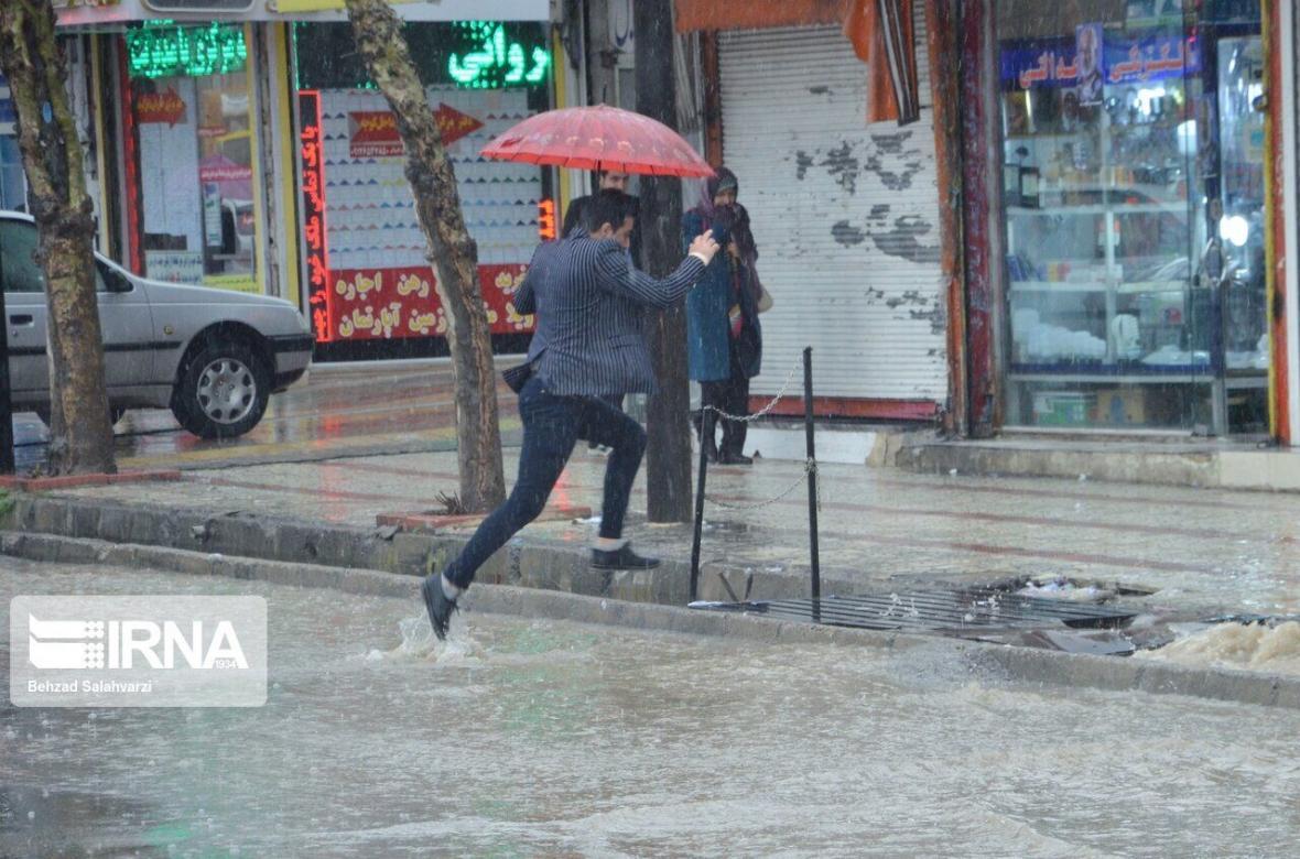 خبرنگاران مدیریت بحران گیلان نسبت به بروز سیلاب و آبگرفتگی در استان هشدار داد