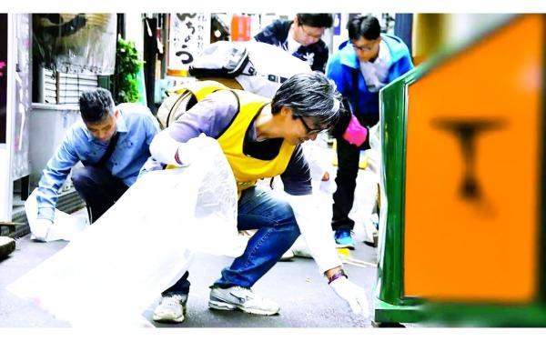 ژاپن مسابقه جمع آوری زباله را جهانی کرد